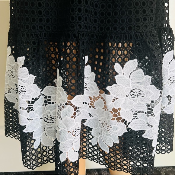 MARCHESA Lace Pattern Midi Length Dress - Picture 10 of 11